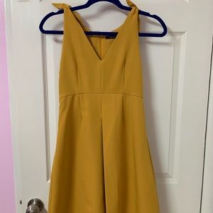 Forever 21 Dresses - Yellow Tie Dress Forever 21 Dresses - Yellow Tie Dress